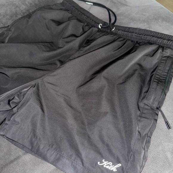 Black Kith Active Shorts - Picture 3 of 5